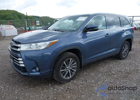 2017 Toyota Highlander Xle from USA, damaged, VIN 5TDJZRFH8HS391841